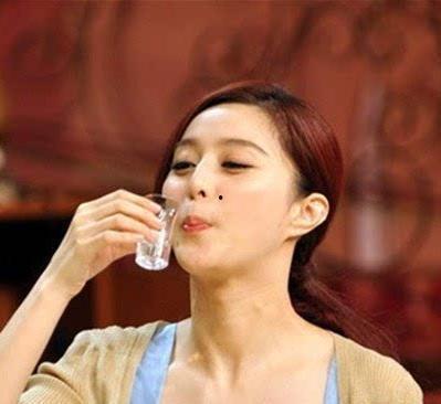 明星喝多了,明星酒后众生相