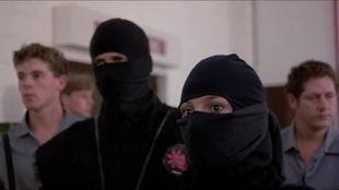 蒙面女蒙面的过程视频,神秘蒙面女子的神秘面纱揭开之旅