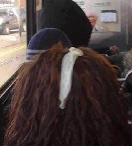 公交车 丝袜 我,公交车上的不寻常邂逅