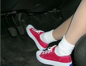 卧铺聊丝袜棉袜白袜,卧铺上的时尚与舒适之旅